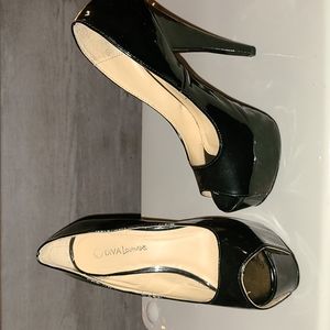 6 inch black patent platform heels. Super cute. Not new.